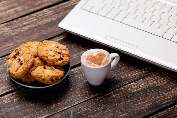 Tallrik full av cookies — Stockfoto