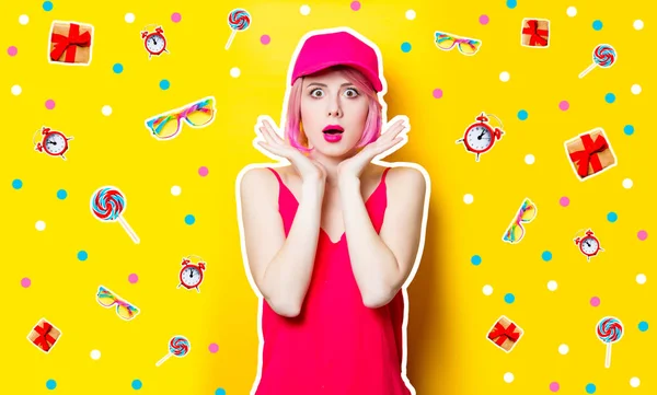 Surprised young woman in cap — Stock Photo, Image