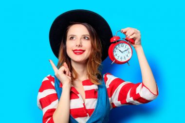 Retro çalar saat kadınla 