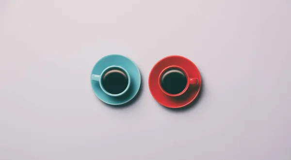 Copos de café vermelho e azul — Fotografia de Stock