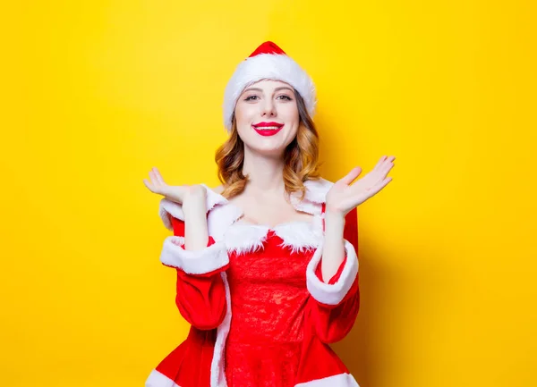 Jovem Santa menina em roupas vermelhas — Fotografia de Stock