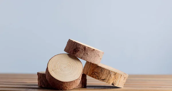 Tronco de corte de madeira — Fotografia de Stock