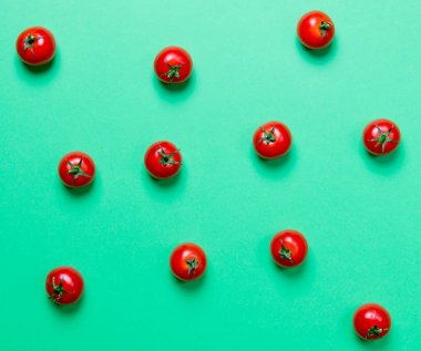 Taze olgun domatesler 