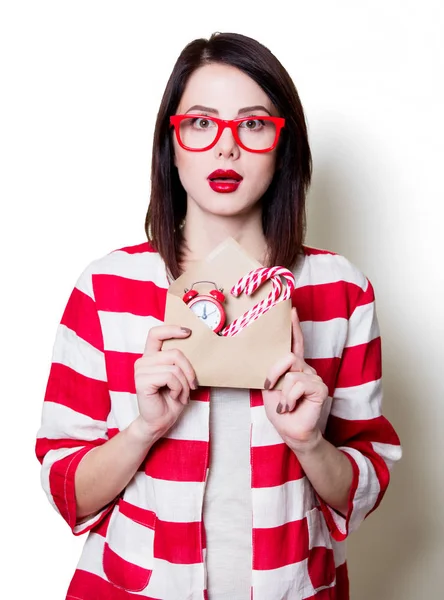 Femme avec des cadeaux de Noël — Photo