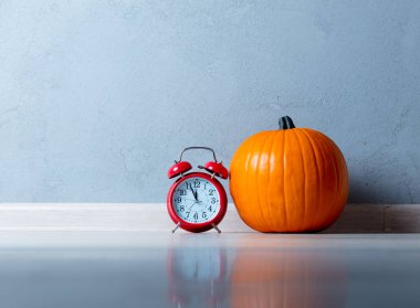 Sonbahar masaya kabak