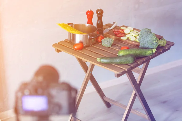 Cooking table at camera — Stock Photo, Image