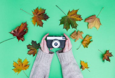 Vintage kamera tutan eller 