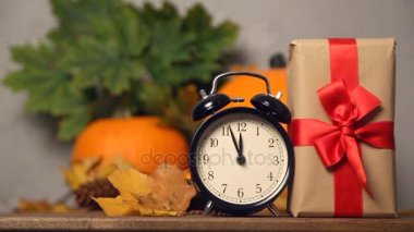 Retro çalar saat ile kabak