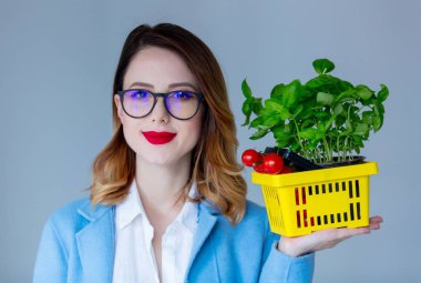 Kadın ceket otlar ile