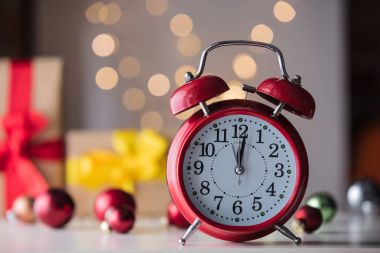 Noel ışıklar ile çalar saat