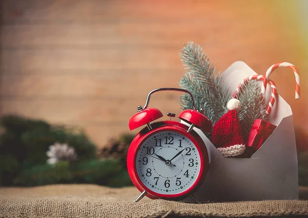 Cadeaux de Noël dans l'enveloppe — Photo