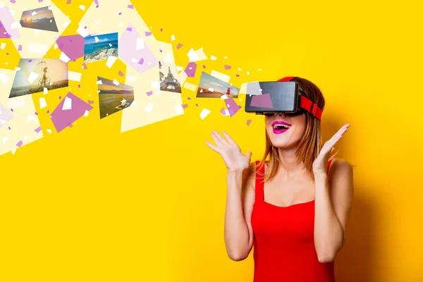 Chica con gafas de realidad virtual — Foto de Stock