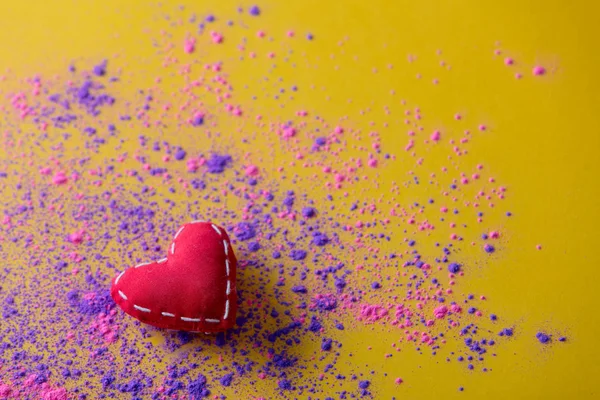Peinture rose et violette et forme de coeur — Photo