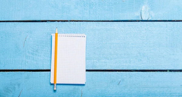 Pencil and notebook — Stock Photo, Image