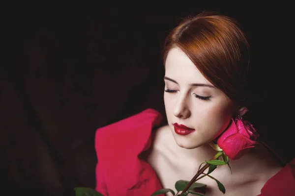 Young Surprised Woman Red Victorian Epoch Clothes Red Rose Dark — Stock Photo, Image