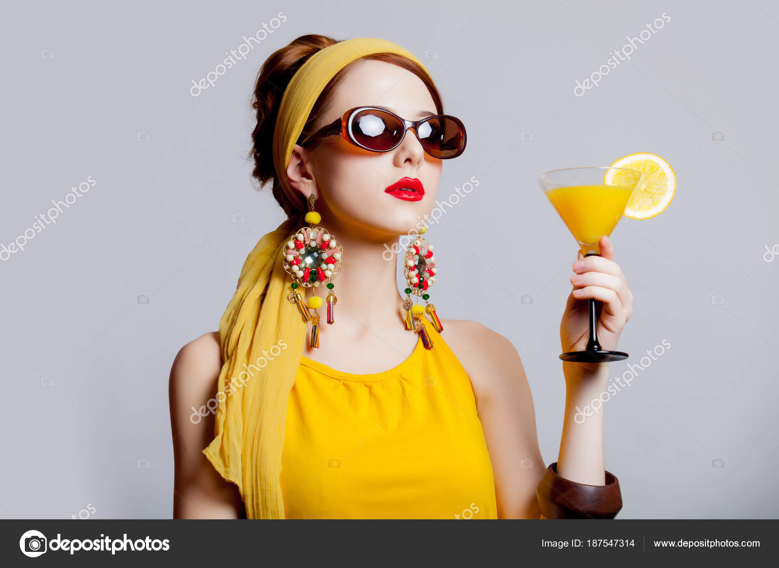 Con patrocinado Inadecuado Ropa años 70 fotos de stock, imágenes de Ropa años 70 sin royalties | Depositphotos Con patrocinado Inadecuado Ropa años 70 fotos de stock, imágenes de Ropa años 70 sin royalties | Depositphotos