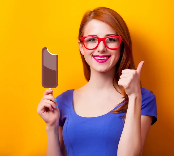 Portrait Young Redhead Girl Chocolate Ice Cream Yellow Background — Stock Photo, Image