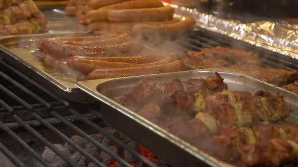 Carne Tradicional Humo Mercado Navidad Wroclaw Polonia — Vídeos de Stock