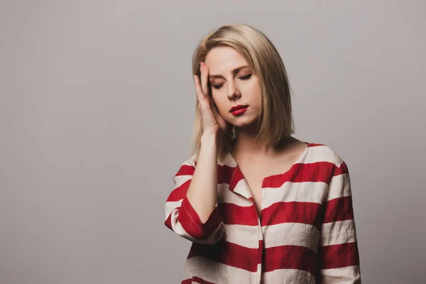 Girl Holds Her Hand Her Temple Headache — ストック写真