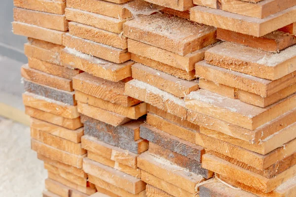 Sawn pine boards at the sawmill — Stock Photo, Image