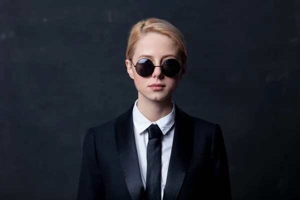 Mujer Negocios Estilo Traje Negocios Negro Clásico Gafas Sol —  Fotos de Stock