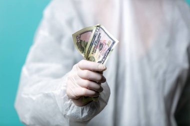 Korunma giysilerindeki sıhhiye ödeneği tutuyor.