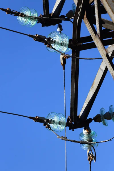 Egy villamos villanyoszlop — Stock Fotó
