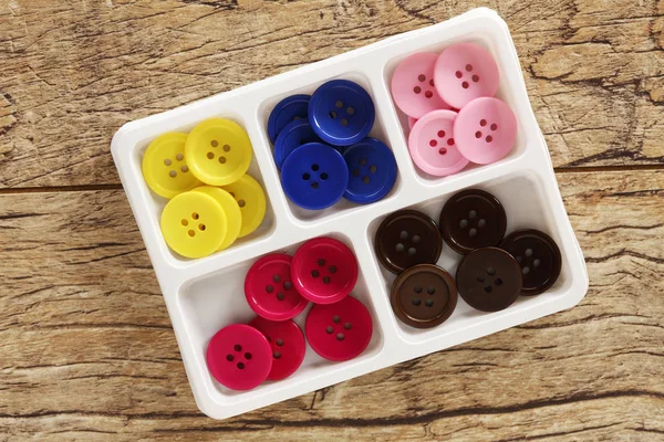 Renkli dikiş düğmeleri — Stok fotoğraf