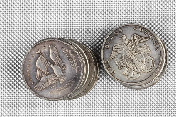 Stapel alter Münzen — Stockfoto