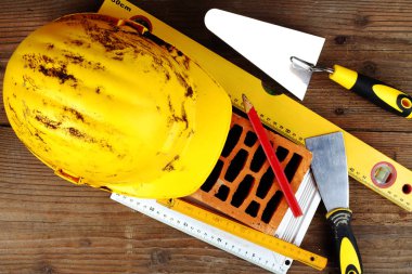 Bazı duvar araçları