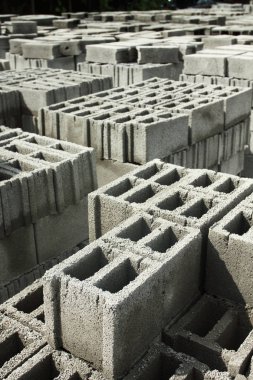 yığılmış beton tuğla