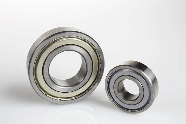 Bearings  on white — Stock Photo, Image