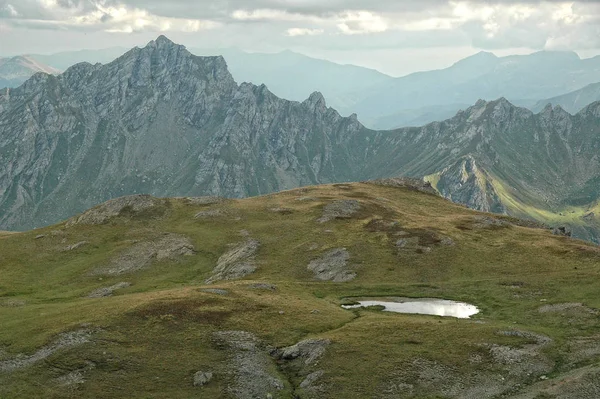 Turystyka na górze korab — Zdjęcie stockowe