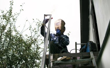 Metal armatür kaynak işlemi