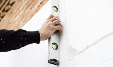 Onay düzlemsellik duvardaki bir düzey'ni kullanma