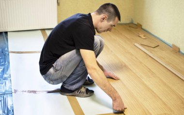 Katta laminat tahta yükleme işlemi 