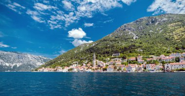 Karadağ - Perast küçük bir kasabada