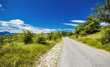 Karadağ doğa, yollar ve tepeler