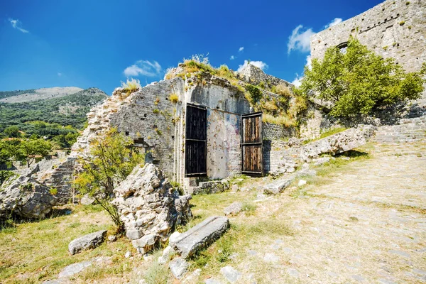 Old Bar forte em Montenegro — Fotografia de Stock