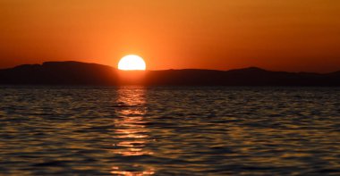 Güzel gün batımı Halkidikya, Athos, Yunanistan