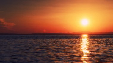 Güzel gün batımı Halkidikya, Athos, Yunanistan