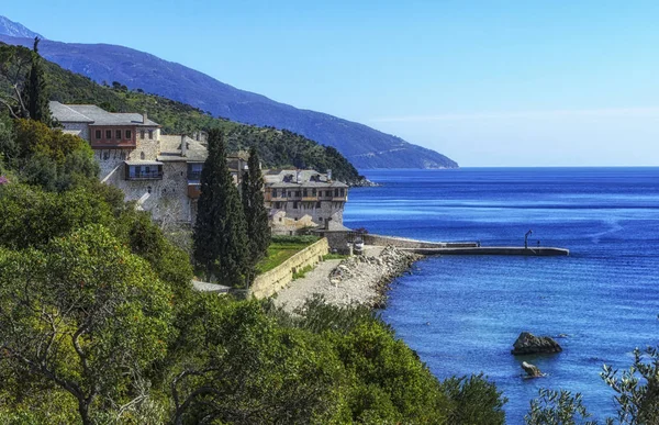 Athos üzerinde Xenophon manastır