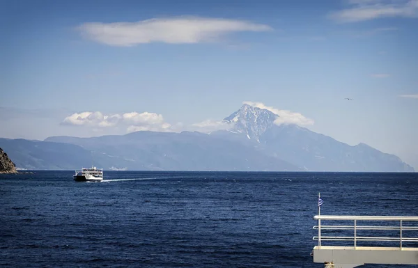 Ferry a Monte Athos, Chalkidiki, Grecia — Foto de Stock