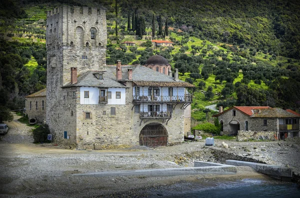 O cais do mosteiro Zograf em Athos — Fotografia de Stock