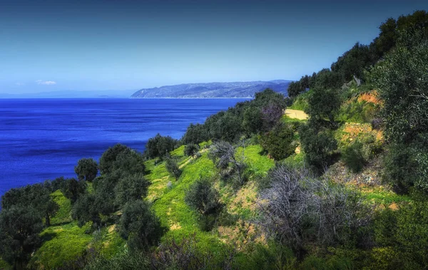 Kutsal Mount, Athos Yunanistan doğasını keşfetmek