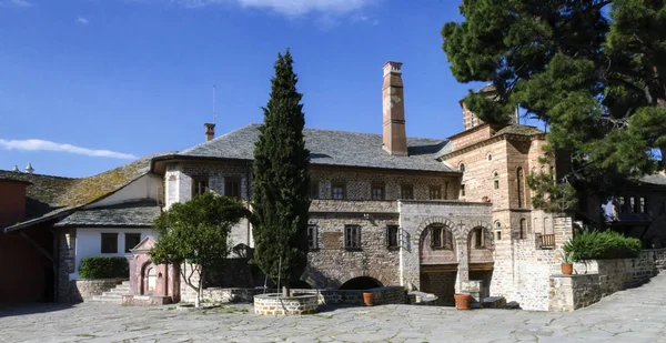 Kutsal Manastırı Xenophon Athos, Yunanistan topraklarında