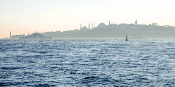 İstanbul. Boğaz 'dan Görünüm