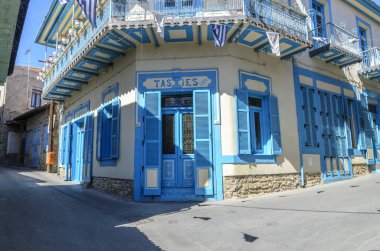 Lefkara, Kıbrıs - 25 Şubat 2017: Pano Lefkara, Kıbrıs eski sokaklarında.