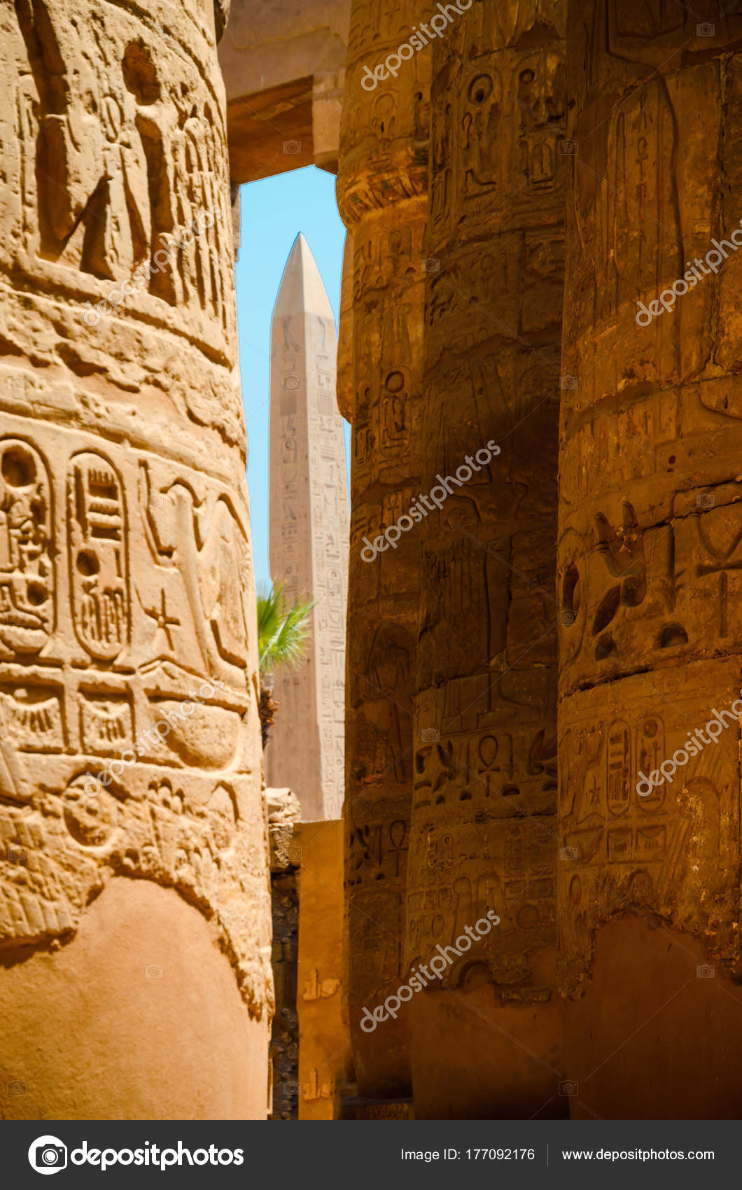 Les Ruines Antiques Au Temple Karnak Dans L Egypt Luxueux De La Ville Photographie Stan Pit C 177092176
