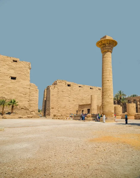 Luxor Egypt Duben Neznámí Turisté Luxoru Dub 2015 Egypt Byl — Stock fotografie